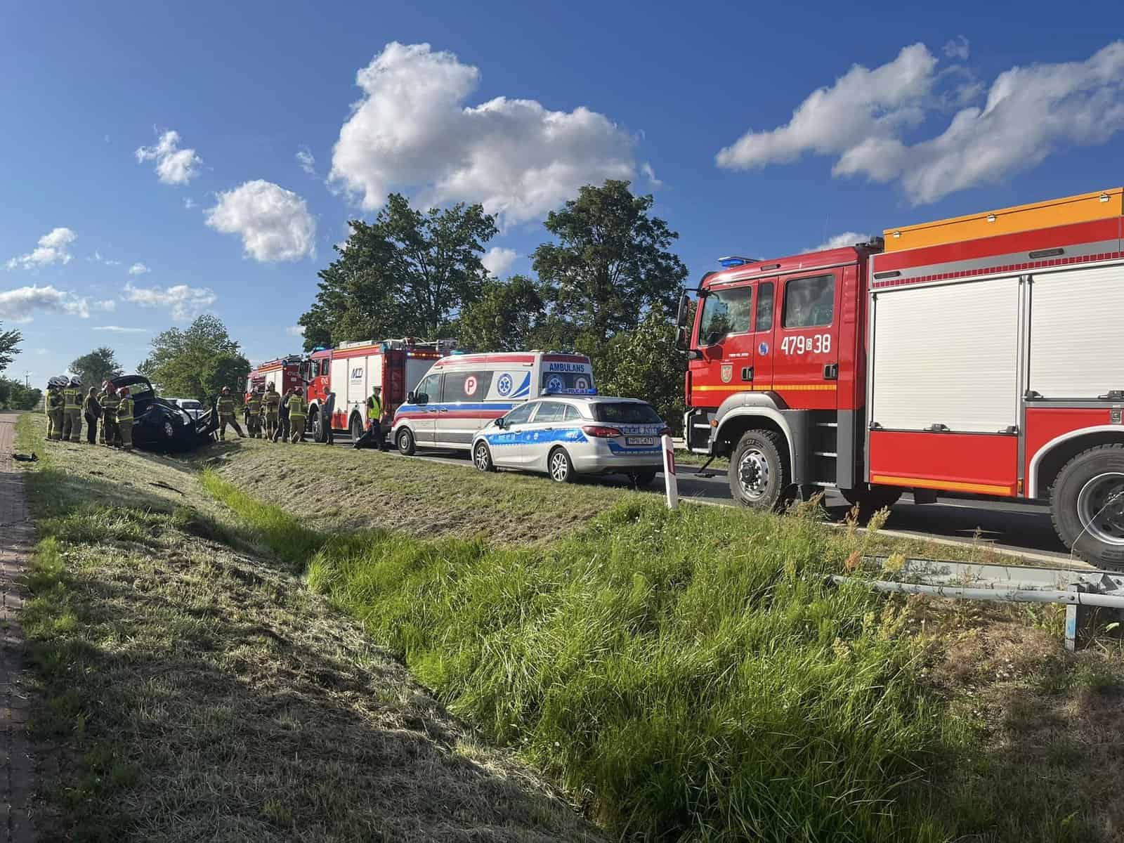 Na DK 6 w Ługach kierowca zasnął za kierownicą Zdjęcia LĘBORK24 info