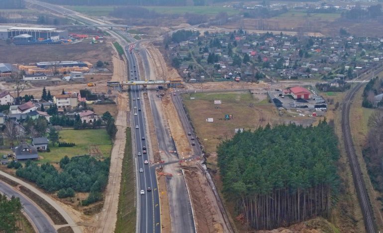  Droga S6 odmieni życie mieszkańców Lęborka i powiatu. Wykonano już ponad 76 proc. prac [ZDJĘCIA]